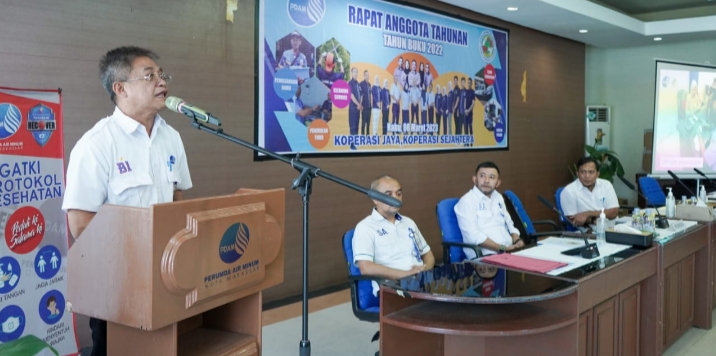 Gelar RAT, Direktur Utama PDAM Kota Makassar Beri Apresiasi ke Kopkar Tirta Sejahtera